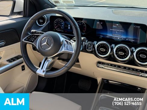 Used 2025 Mercedes-Benz GLA 250 4MATIC image 15