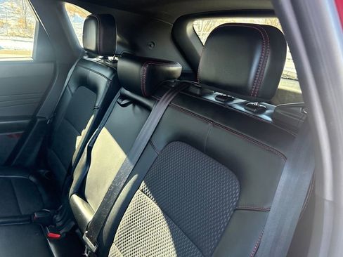 Certified 2023 Ford Escape ST-Line Select w/ Tech Pack #2 image 19