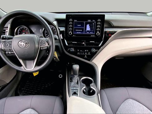 Used 2024 Toyota Camry LE AWD/4WD image 16