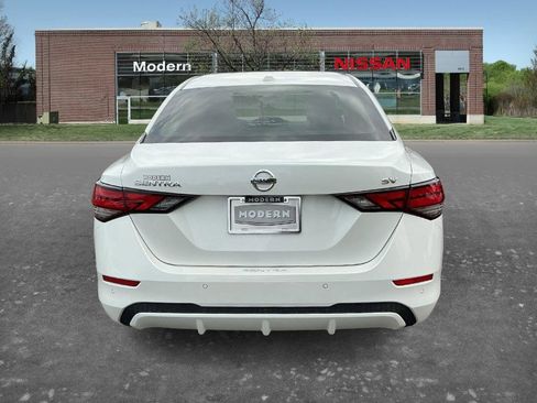Used 2021 Nissan Sentra SV w/ Trunk Package FWD image 3
