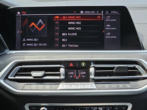 Used 2021 BMW X7 xDrive40i w/ Premium Package image 24