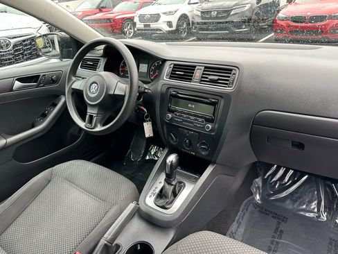 Used 2014 Volkswagen Jetta S image 15