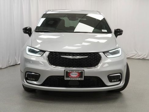 New 2026 Chrysler Pacifica Select image 7