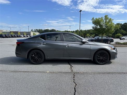 New 2025 Nissan Altima 2.5 SV w/ SV Special Edition Package image 9
