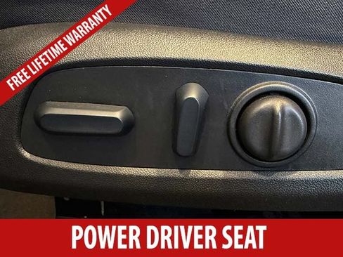 Used 2024 Chevrolet Malibu LT FWD image 8