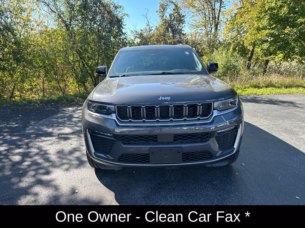 Used 2026 Jeep Grand Cherokee Limited AWD/4WD image 2