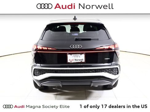 New 2026 Audi Q3 quattro 2.0T AWD/4WD image 13