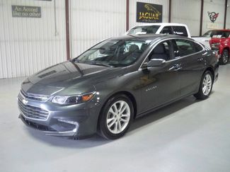 Used 2018 Chevrolet Malibu LT image 1