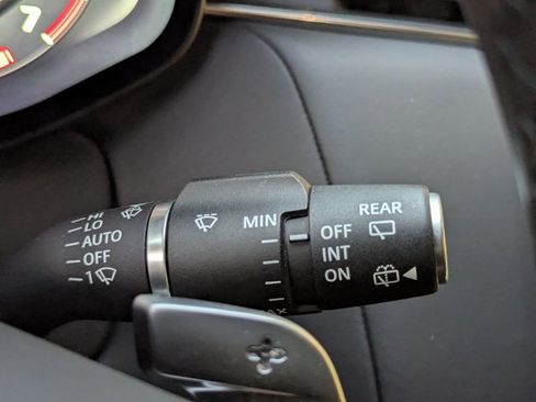 Used 2023 Land Rover Range Rover Sport SE Dynamic AWD/4WD image 14