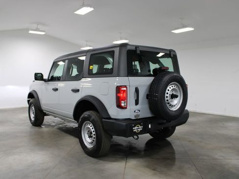 New 2026 Ford Bronco 4-Door AWD/4WD image 6