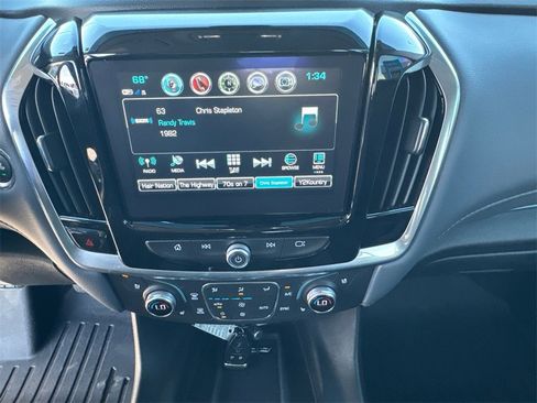 Used 2019 Chevrolet Traverse Premier w/ Driver Confidence II Package image 31