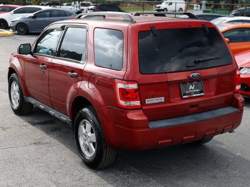 Used 2012 Ford Escape XLT FWD image 8