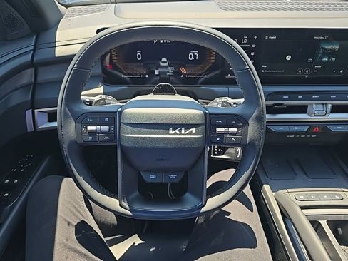 Used 2027 Kia Telluride S AWD/4WD image 21