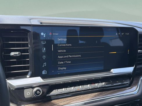 Used 2023 Chevrolet Silverado 1500 LT Trail Boss w/ Protection Package image 16