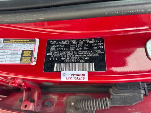 Used 2023 Hyundai Elantra SEL w/ Cargo Package image 21