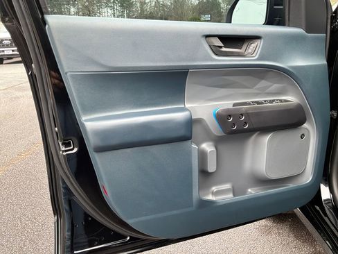 Used 2025 Ford Maverick Lobo image 29