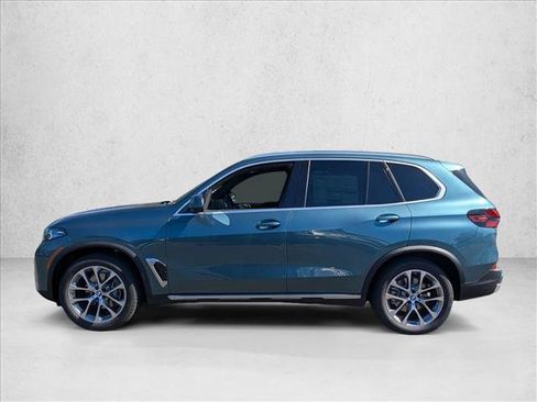 Used 2026 BMW X5 xDrive40i AWD/4WD image 5