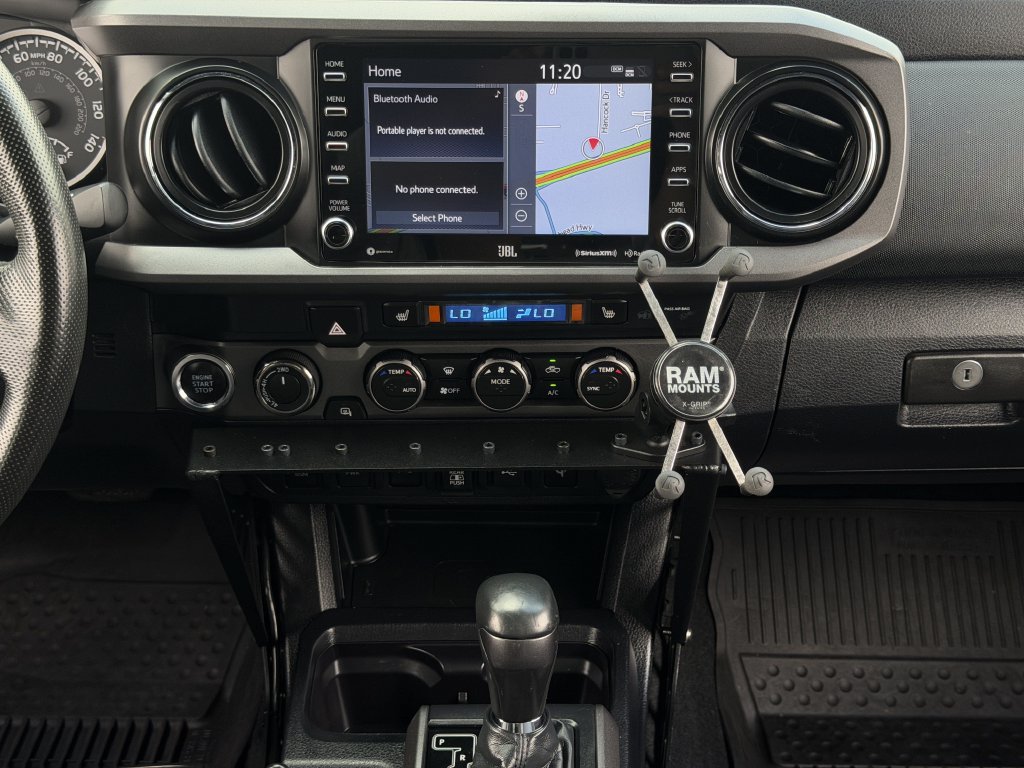 Used 2022 Toyota Tacoma TRD Off-Road w/ TRD Premium Off Road Package AWD/4WD image 17