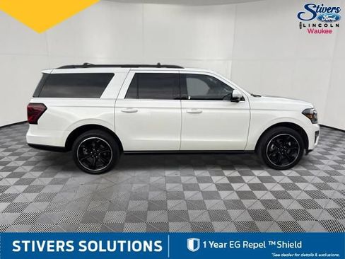 Used 2023 Ford Expedition Max Limited AWD/4WD image 5