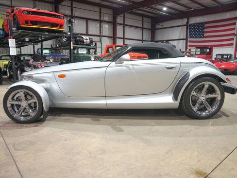 Used 2001 Plymouth Prowler image 21