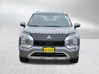 Used 2023 Mitsubishi Outlander SEL video 2