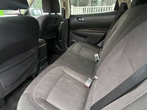 Used 2015 Nissan Rogue S w/ Convenience Package AWD/4WD image 21