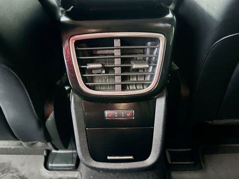 Used 2022 Lincoln Nautilus Reserve AWD/4WD image 27