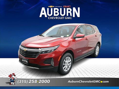 Used 2023 Chevrolet Equinox LT image 1