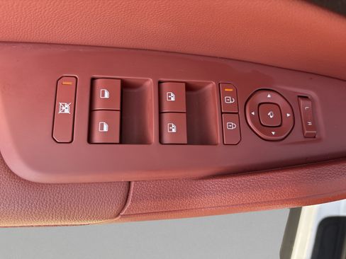 Used 2026 Kia Sportage SX FWD image 33