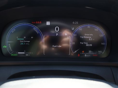 New 2026 Toyota Crown Signia AWD/4WD image 22