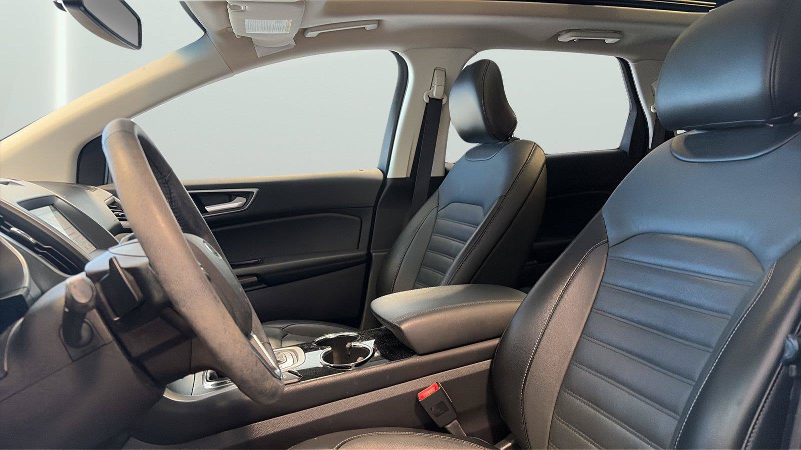 Used 2018 Ford Edge SEL w/ Equipment Group 201A FWD image 10
