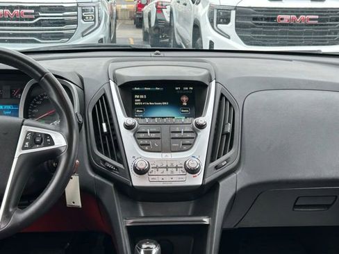 Used 2017 Chevrolet Equinox LT w/ Convenience Package image 21