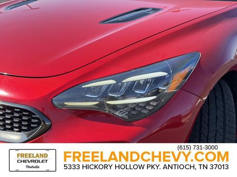 Used 2023 Kia Stinger GT-Line w/ Sun & Sound Package image 10