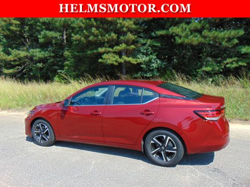 Used 2024 Nissan Sentra SV image 6