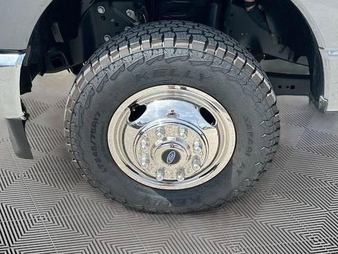 Used 2025 Ford F350 XL w/ 360-Degree Camera Package AWD/4WD image 28