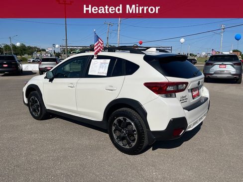 Used 2023 Subaru Crosstrek 2.0i Premium AWD/4WD image 3