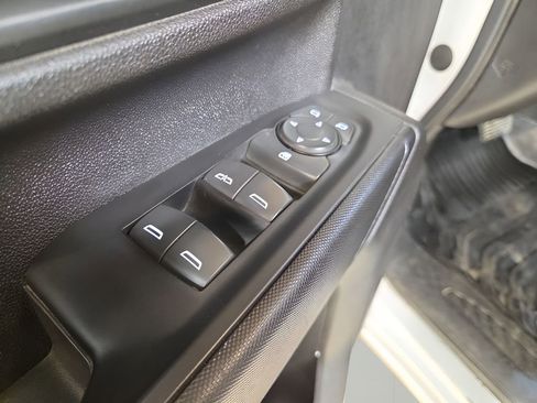 Used 2023 GMC Sierra 2500 Pro w/ Convenience Package image 13