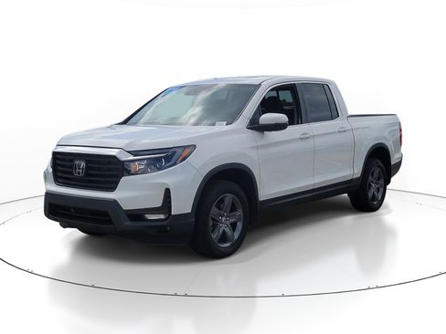 Used 2023 Honda Ridgeline RTL image 3