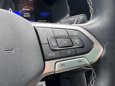 Used 2023 Volkswagen Taos SE image 21