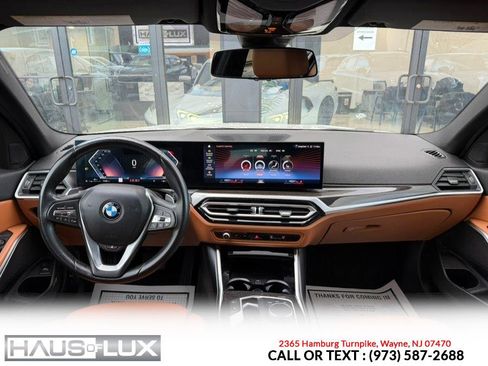 Used 2023 BMW 330i xDrive Sedan w/ Driving Assistance Package image 27