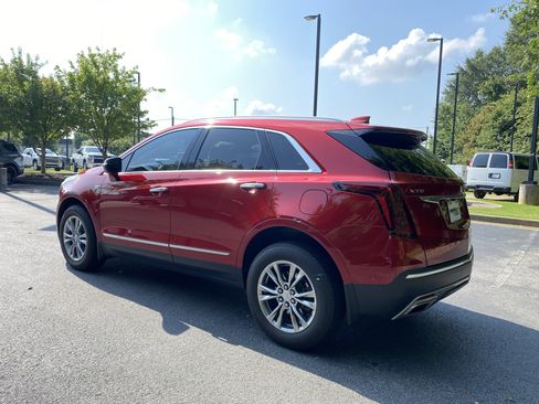 Used 2021 Cadillac XT5 Premium Luxury FWD image 7