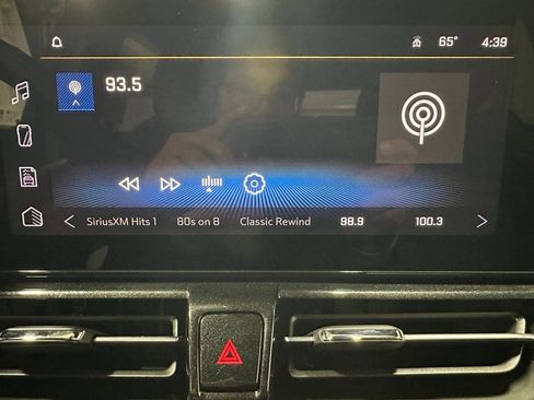 Used 2024 Chevrolet TrailBlazer RS w/ Convenience Package image 26