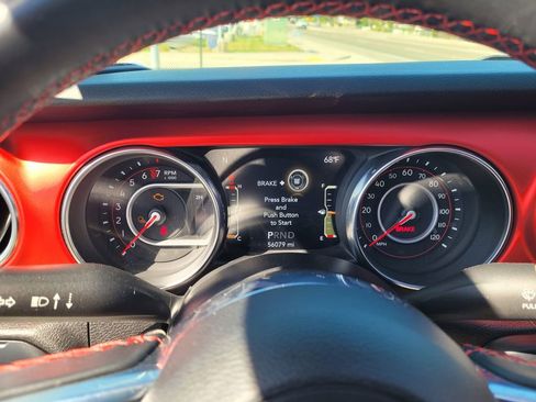 Used 2020 Jeep Gladiator Rubicon w/ LED Lighting Group image 20