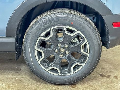 New 2026 Ford Bronco Sport Outer Banks w/ Outer Banks Tech Package+ AWD/4WD image 41