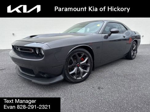 Used 2019 Dodge Challenger R/T image 1