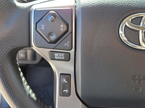 Used 2019 Toyota Tacoma SR5 image 27