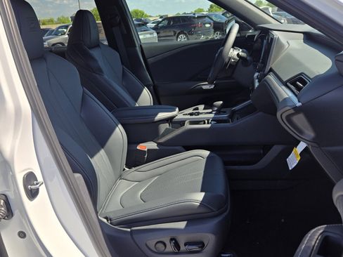 New 2026 Lexus TX 500h AWD image 19