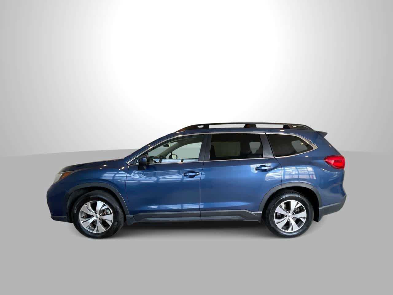 Used 2021 Subaru Ascent Premium w/ Convenience Package AWD/4WD image 5
