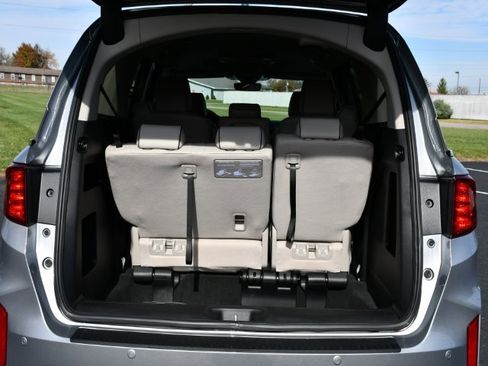 Used 2025 Honda Odyssey Touring image 30