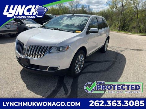 Used 2013 Lincoln MKX FWD image 1